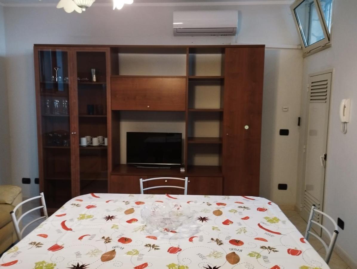 Clave, Affittacamere, Casa Vacanze Cozze Eksteriør billede