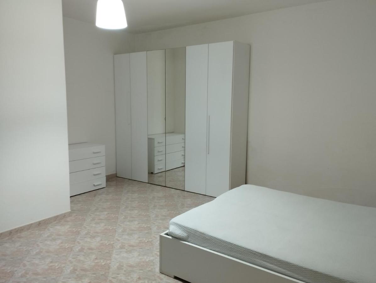 Clave, Affittacamere, Casa Vacanze Cozze Eksteriør billede